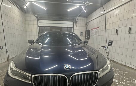 BMW 7 серия, 2017 год, 5 350 000 рублей, 2 фотография