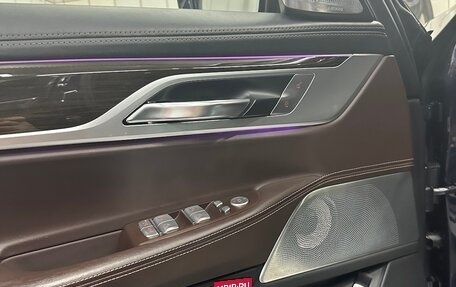 BMW 7 серия, 2017 год, 5 350 000 рублей, 14 фотография