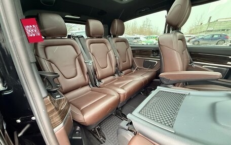 Mercedes-Benz V-Класс, 2017 год, 5 000 000 рублей, 11 фотография