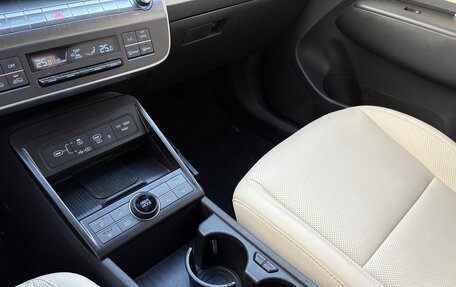 Hyundai Kona, 2023 год, 2 730 000 рублей, 10 фотография