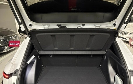 Hyundai Kona, 2023 год, 2 730 000 рублей, 14 фотография