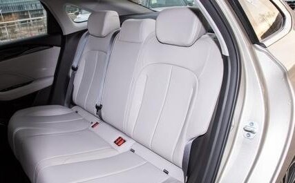 Geely Emgrand, 2026 год, 1 832 000 рублей, 9 фотография