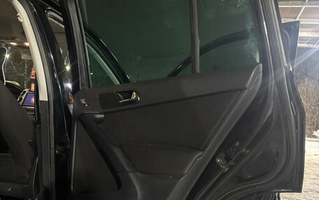 Volkswagen Tiguan I, 2010 год, 917 000 рублей, 10 фотография