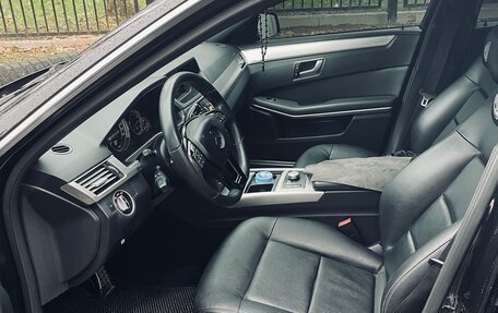 Mercedes-Benz E-Класс, 2012 год, 1 900 000 рублей, 7 фотография