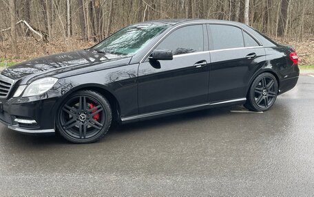 Mercedes-Benz E-Класс, 2012 год, 1 900 000 рублей, 15 фотография