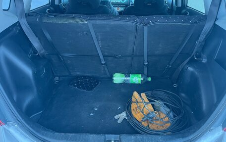 Honda Fit III, 2002 год, 370 000 рублей, 8 фотография