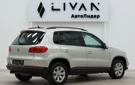 Volkswagen Tiguan I, 2012 год, 1 045 000 рублей, 2 фотография