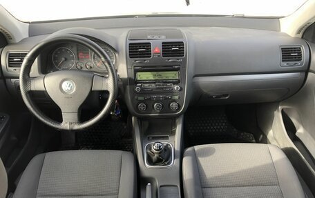 Volkswagen Jetta VI, 2009 год, 674 000 рублей, 10 фотография