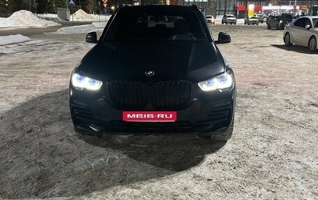 BMW X5, 2019 год, 5 800 000 рублей, 3 фотография