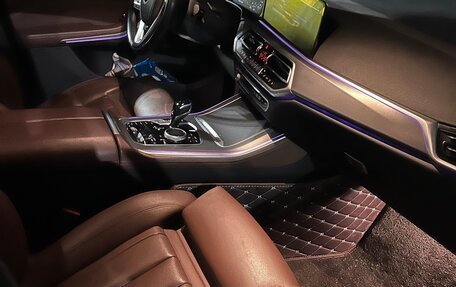 BMW X5, 2019 год, 5 800 000 рублей, 13 фотография