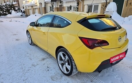 Opel Astra J, 2014 год, 950 000 рублей, 2 фотография