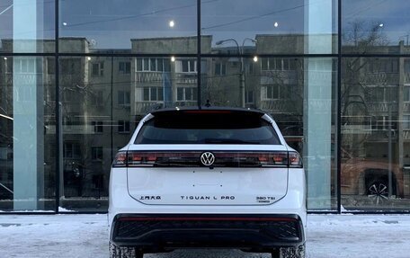 Volkswagen Tiguan, 2025 год, 4 720 000 рублей, 6 фотография