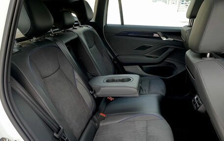 Volkswagen Tiguan, 2025 год, 4 720 000 рублей, 10 фотография