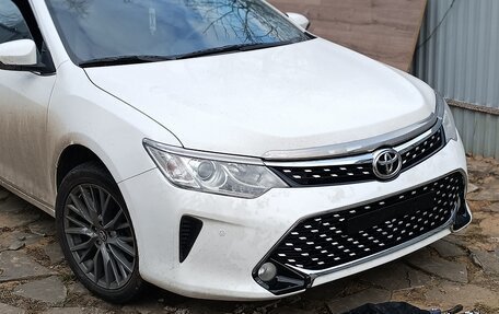 Toyota Camry, 2016 год, 1 880 000 рублей, 4 фотография
