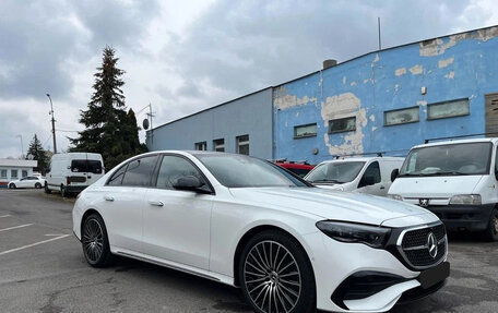 Mercedes-Benz E-Класс, 2024 год, 6 300 000 рублей, 4 фотография