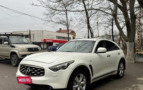 Infiniti FX II, 2010 год, 1 625 000 рублей, 3 фотография