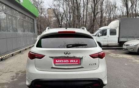 Infiniti FX II, 2010 год, 1 625 000 рублей, 6 фотография