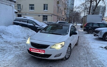Opel Astra J, 2011 год, 585 000 рублей, 11 фотография