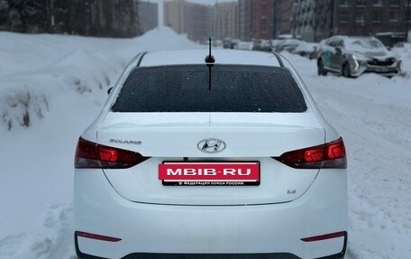 Hyundai Solaris II рестайлинг, 2018 год, 1 380 000 рублей, 4 фотография