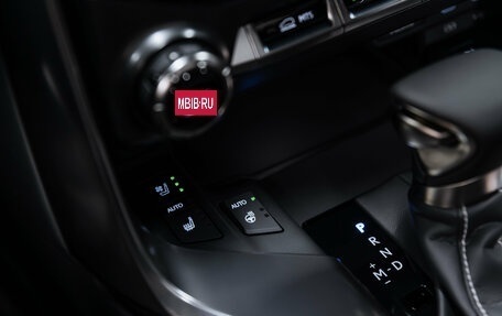 Lexus LX, 2025 год, 19 200 000 рублей, 17 фотография