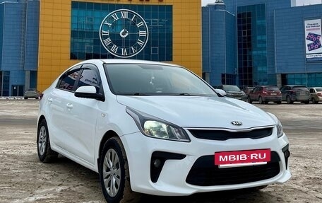KIA Rio IV, 2018 год, 950 000 рублей, 7 фотография