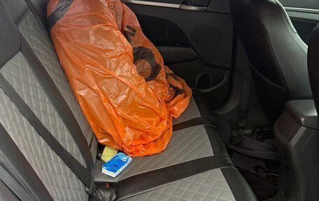 Hyundai Elantra VI рестайлинг, 2017 год, 1 050 000 рублей, 8 фотография