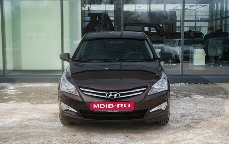 Hyundai Solaris II рестайлинг, 2015 год, 850 000 рублей, 3 фотография