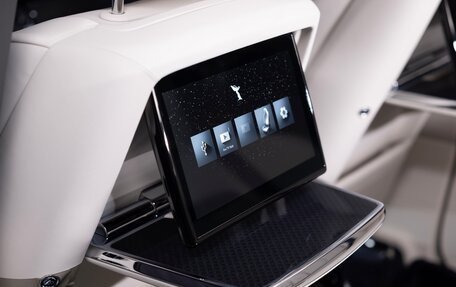 Rolls-Royce Cullinan, 2025 год, 81 925 296 рублей, 35 фотография