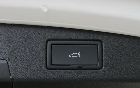 Volkswagen Tiguan, 2025 год, 4 900 000 рублей, 29 фотография