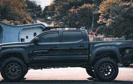 Toyota Tacoma III, 2017 год, 5 800 008 рублей, 5 фотография
