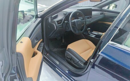 Lexus ES VII, 2022 год, 5 600 000 рублей, 6 фотография
