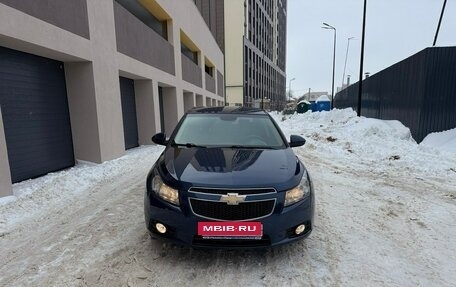 Chevrolet Cruze II, 2011 год, 635 000 рублей, 8 фотография