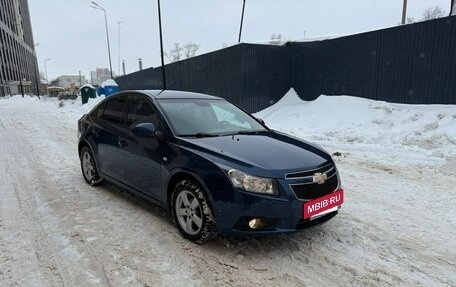 Chevrolet Cruze II, 2011 год, 635 000 рублей, 2 фотография