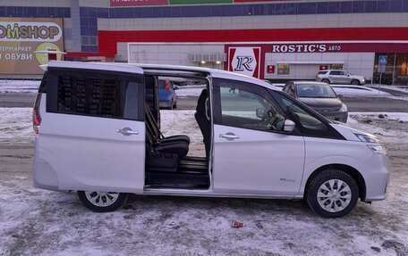 Nissan Serena IV, 2017 год, 1 800 000 рублей, 7 фотография