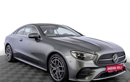 Mercedes-Benz E-Класс, 2020 год, 6 000 000 рублей, 9 фотография