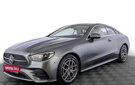 Mercedes-Benz E-Класс, 2020 год, 6 000 000 рублей, 11 фотография