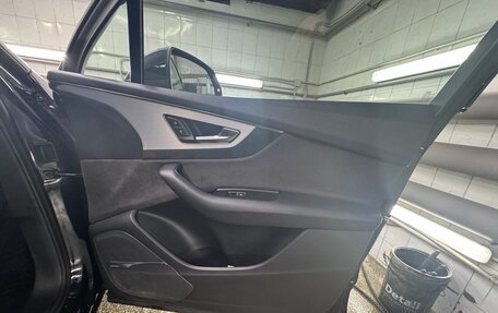 Audi Q7, 2017 год, 2 600 000 рублей, 8 фотография