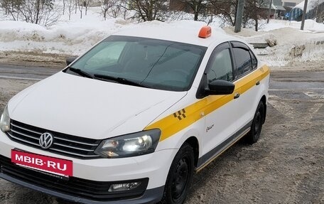 Volkswagen Polo VI (EU Market), 2019 год, 680 000 рублей, 3 фотография