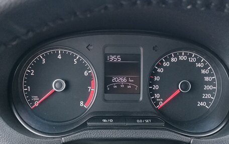 Volkswagen Polo VI (EU Market), 2019 год, 680 000 рублей, 9 фотография