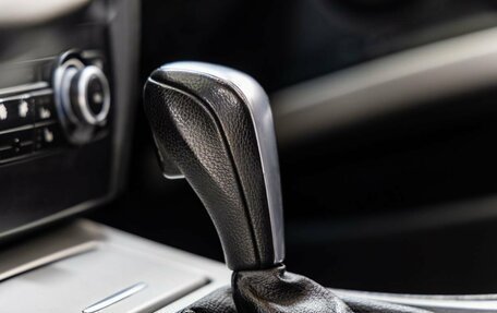 BMW 3 серия, 2010 год, 1 108 000 рублей, 29 фотография