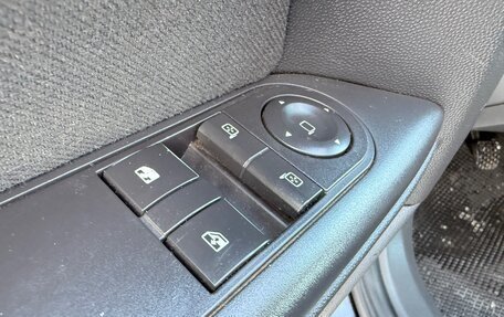 Opel Astra H, 2012 год, 600 000 рублей, 11 фотография