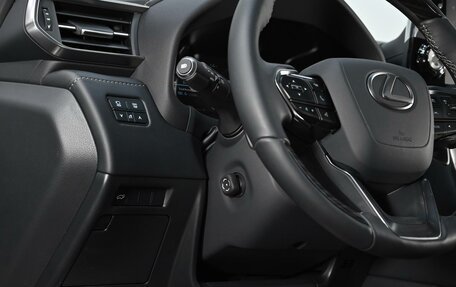 Lexus LX, 2025 год, 18 590 000 рублей, 13 фотография