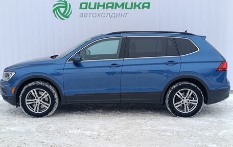Volkswagen Tiguan II, 2018 год, 2 655 000 рублей, 8 фотография