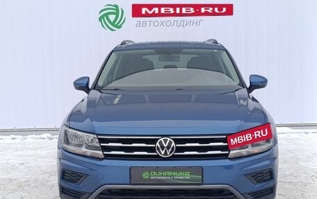 Volkswagen Tiguan II, 2018 год, 2 655 000 рублей, 2 фотография