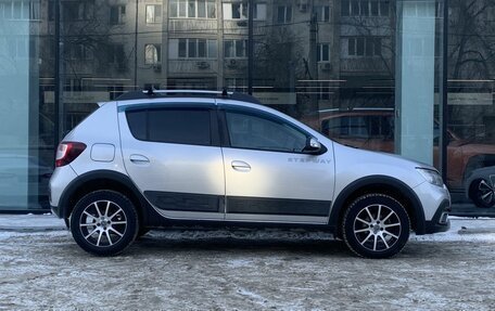 Renault Sandero II рестайлинг, 2019 год, 1 245 000 рублей, 4 фотография