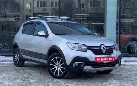 Renault Sandero II рестайлинг, 2019 год, 1 245 000 рублей, 3 фотография