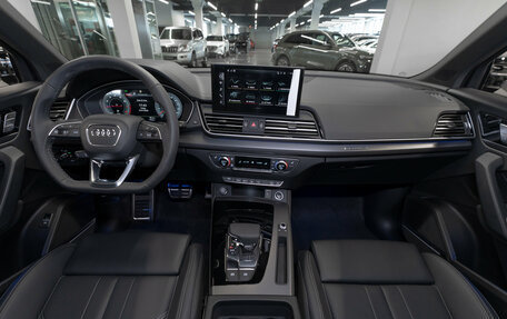 Audi Q5, 2025 год, 6 000 000 рублей, 8 фотография