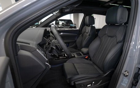 Audi Q5, 2025 год, 6 000 000 рублей, 9 фотография