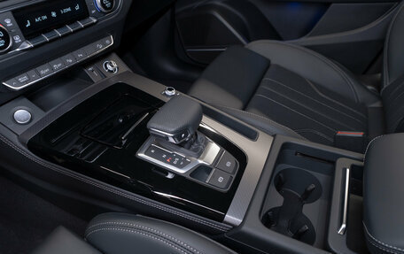 Audi Q5, 2025 год, 6 000 000 рублей, 15 фотография