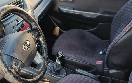 KIA Rio III рестайлинг, 2014 год, 737 000 рублей, 4 фотография